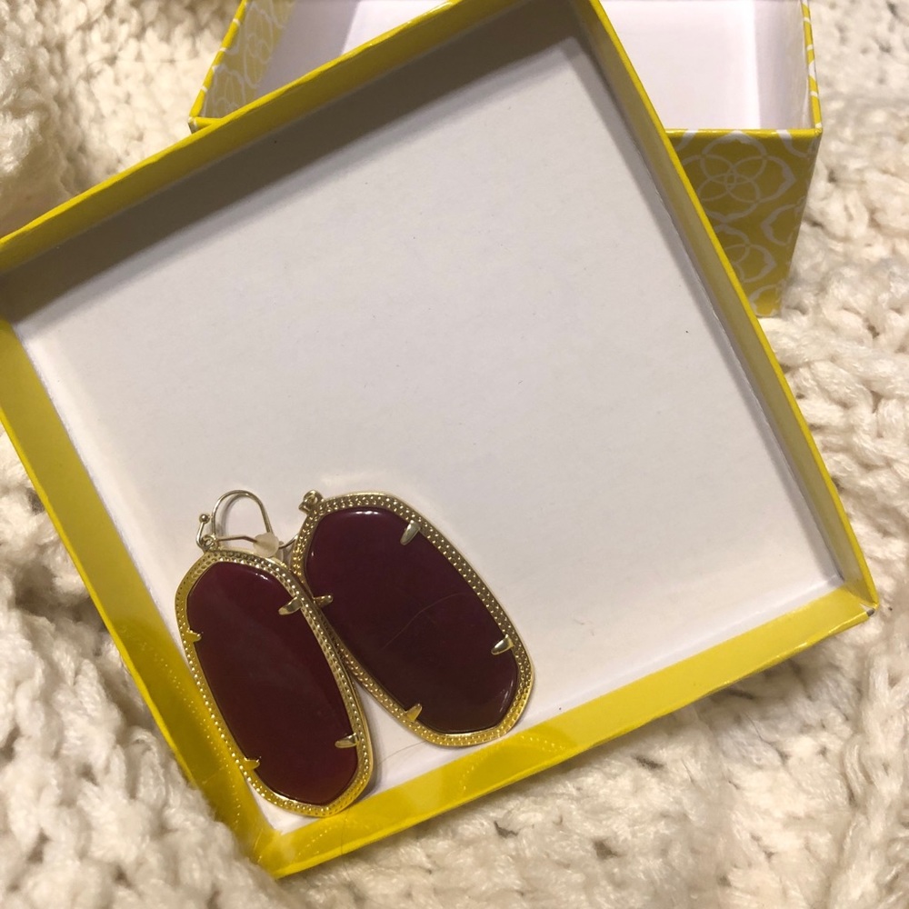 Kendra Scott Maroon Danielle Earrings